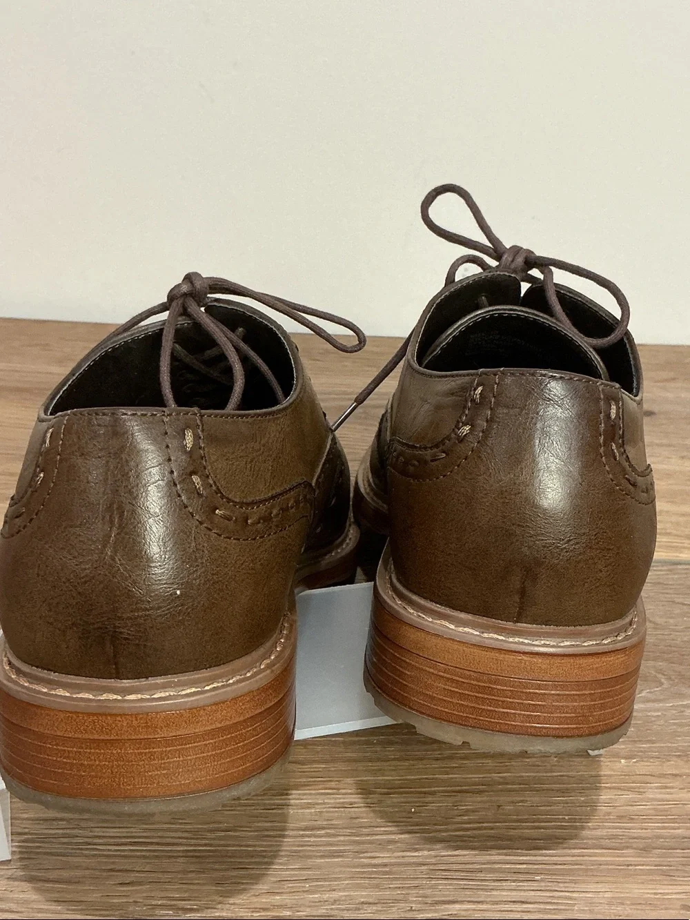 Perry Ellis perry ellis